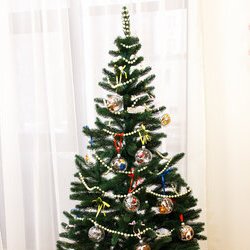 Майстер: Владислав Маслов. VI Свято Новорічної Іграшки, 3 – 30.12.2016 р.