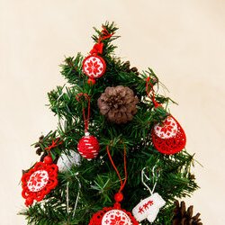 Майстер: Ірина Єрьоменко. VI Свято Новорічної Іграшки, 3 - 30.12.2016 р.